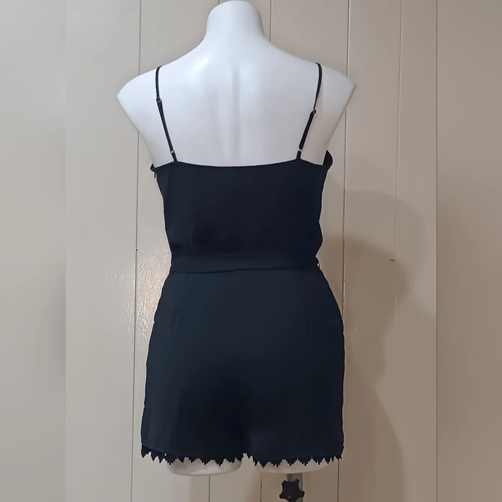 Naked Zebra Black Lace Hem Summer Romper Size S Playsuit Sleeveless Button Down - Picture 3 of 15